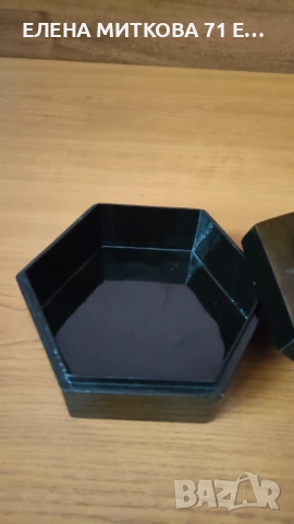 Дървена лакирана кутия 6-ъгълна форма, снимка 3 - Антикварни и старинни предмети - 53125874