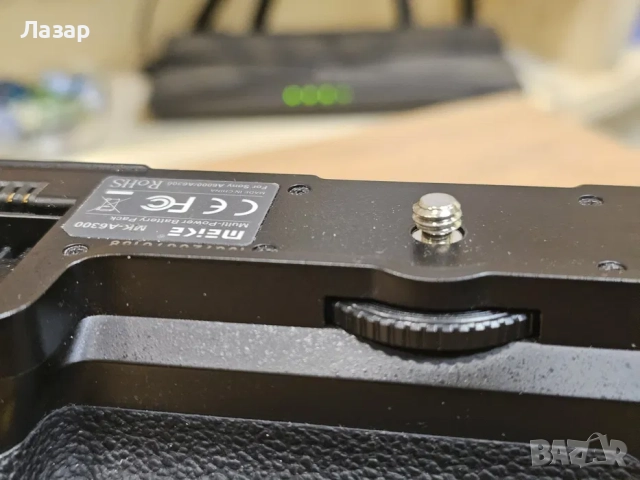 Грип за Sony Alpha сериата, снимка 8 - Чанти, стативи, аксесоари - 52638317