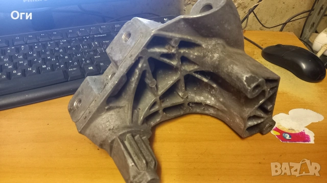 Конзола/лапа двигател за Голф 4,бора,Ауди А3,Сеат Леон и Толедо,Шкода Октавия 038 199 207 AH, снимка 2 - Части - 53380451