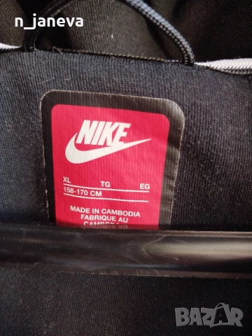 ГОРНИЩЕ Nike Tech Fleece за ръст 158-170, снимка 5 - Спортни дрехи, екипи - 52492088