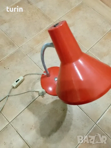 Настолна лампа метална, снимка 3 - Настолни лампи - 53008752