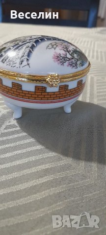 Порцеланова бижутерска кутия Евтино , снимка 3 - Колекции - 41865910