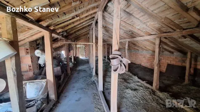 Продавам две къщи в Пчелник, снимка 12 - Къщи - 49296804