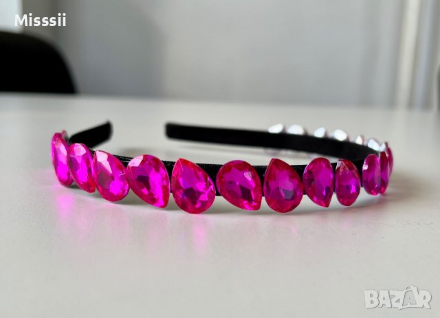 Кристална диадема, различни цветове, снимка 5 - Аксесоари за коса - 38522332