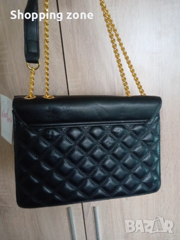 Елегантна дамска чанта със златиста дръжка, снимка 2 - Чанти - 53683657