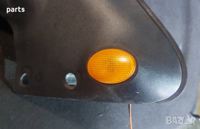 Десен Мигач Огледало Форд Транзит (2000г.-2006г.)N, снимка 2 - Части - 44639890