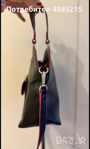 Оригинална чанта Love Moschino, черна с червен кант и  лого., снимка 5 - Чанти - 55886088