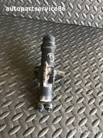 Помпа за измиване на левия фар за KIA Opirus 3.5 (2006) 290402