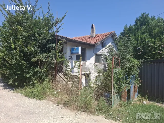 Продавам къща с двор, снимка 3 - Къщи - 55962285