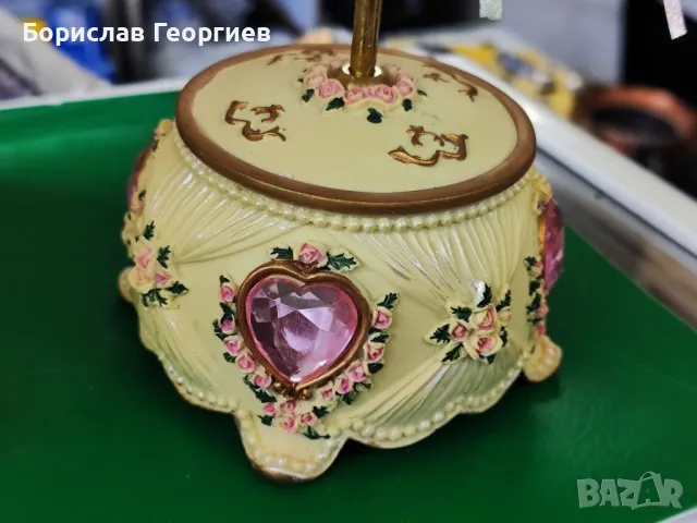 Нова музикална въртележка с кон полирезин, снимка 4 - Статуетки - 49808037