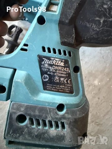Makita DHR 243 безчетков перфоратор, снимка 5 - Перфоратори - 56041425
