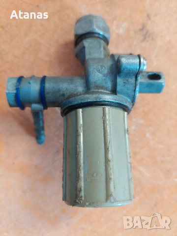 оригинален бензинов кран за трабант, снимка 4 - Части - 52841360