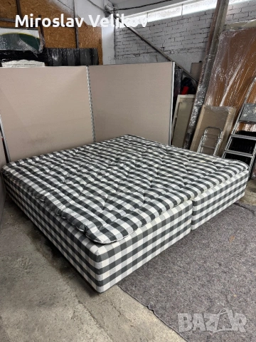 Спалня Hästens 220/220/45 в перфектно състояние , снимка 7 - Спални и легла - 53471086