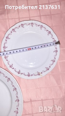 ПОРЦЕЛАНОВ Комплект ЧИНИИ  Nataliе Thun Чехословакия  - 18 броя , снимка 3 - Чинии - 42409363