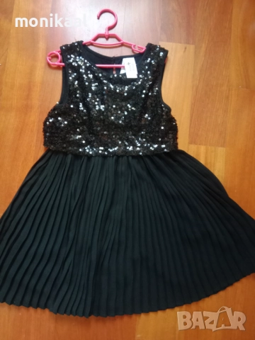Черна рокля с пайети , снимка 2 - Детски рокли и поли - 51711454