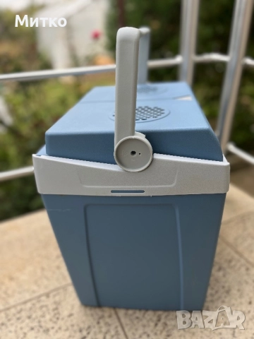 Хладилна чанта Mobicool 12 волта,25 литра, снимка 3 - Аксесоари и консумативи - 52186140