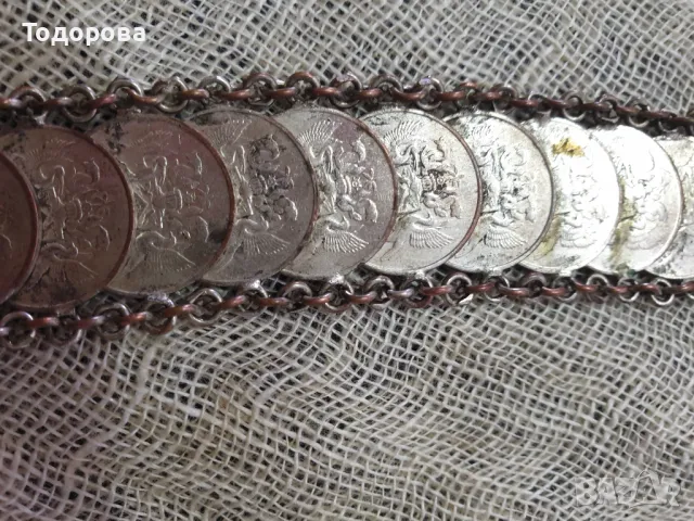 Гривна от 17 броя монети, снимка 6 - Антикварни и старинни предмети - 48825889