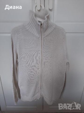 Жилетка размер L, носена от мъж XL в добро състояние