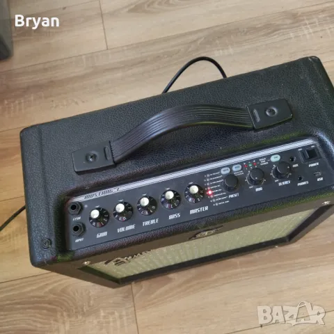 Fender Mustang I v2 моделинг усилвател за китара, снимка 2 - Други - 48980595