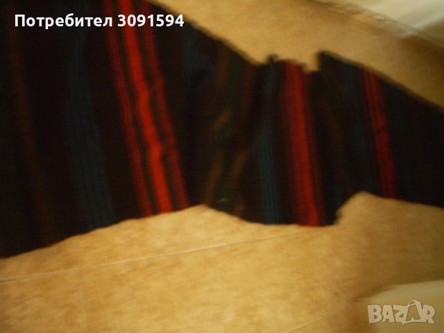 Примитивен ръчно тъкан вълнен килим Червени зелени ивици България , снимка 6 - Антикварни и старинни предмети - 41756161