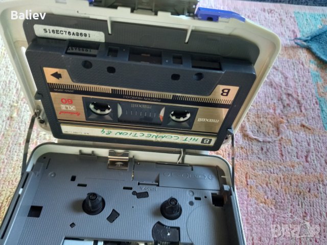 Aiwa HS-SP350W AM/FM Walkman , снимка 6 - Други - 42169245