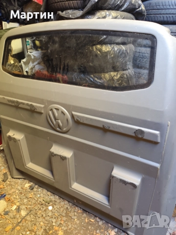 Кора зад шофьора на wv t5, снимка 3 - Части - 52279441