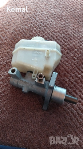 Спирачна помпа+казанче bmw e46 320d