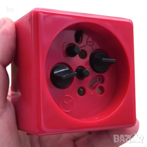 Ретро механичен будилник Slava (обслужен), снимка 7 - Антикварни и старинни предмети - 49617512