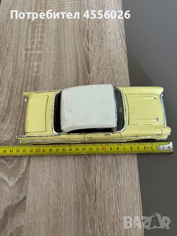Продавам метална количка CHEVY BEL AIR 1957 1/24, снимка 8 - Колекции - 53836919