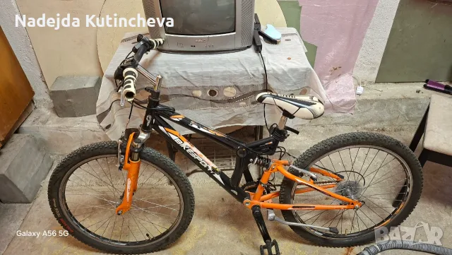 Продава се.Колелото е с нови гуми и е мн запазено.Коментар на цената, снимка 4 - Велосипеди - 56114710