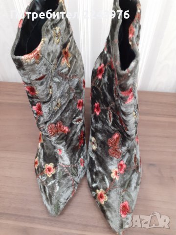 Дамски боти на висок ток, снимка 3 - Дамски боти - 41569191