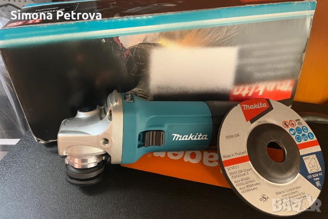 ЪГЛОШЛАЙФ MAKITA GA5030R 125 мм, 720 W