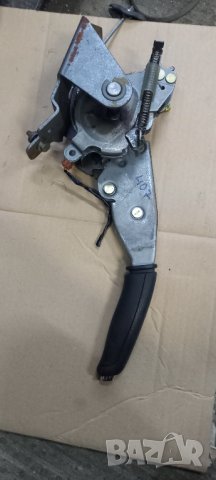 Лост ръчна спирачка Peugeot 407