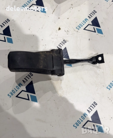 8V5839249 обтегач за задна дясна врата от Audi A3 1.0 TFSI, двигател CHZ, ск. кутия DSG 7 S-tronic , снимка 2 - Части - 52691657