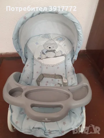 Бебешки шезлонг с масичка