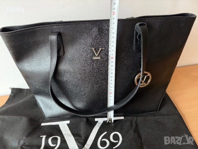 Оригинална дамска чанта Versace – естествена кожа, Made in Italy, снимка 5 - Чанти - 51989961