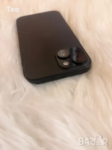 Перфектен  Apple iPhone 15 128gb, снимка 4 - Apple iPhone - 56138145