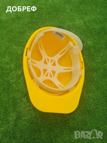 Строителни каски 4 броя, снимка 2 - Други - 51547032