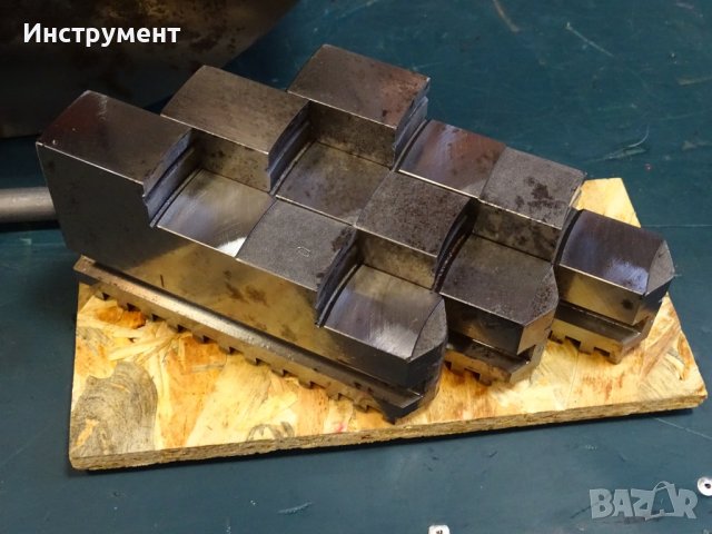 Универсален патронник за струг TOS IU 400/3 M1 3-челюсти, снимка 3 - Резервни части за машини - 42272331