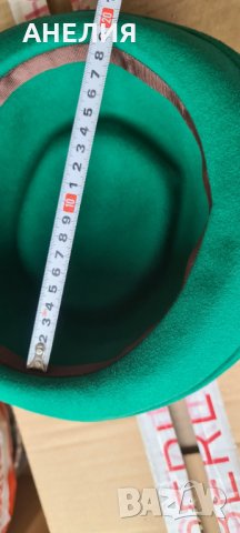 Дамска филцова шапка , снимка 4 - Шапки - 32680822