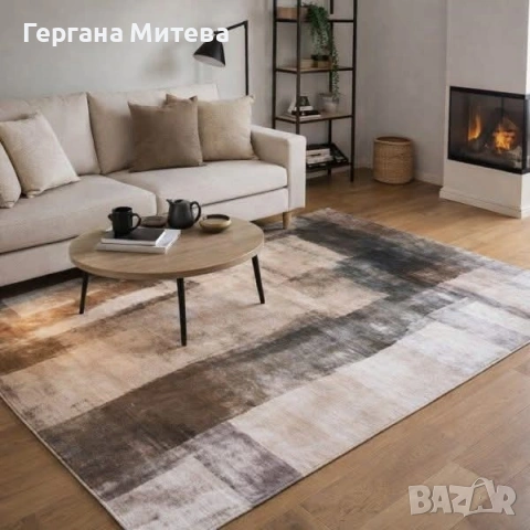 Модерен щампован килим кафяво-бял от полиестер 