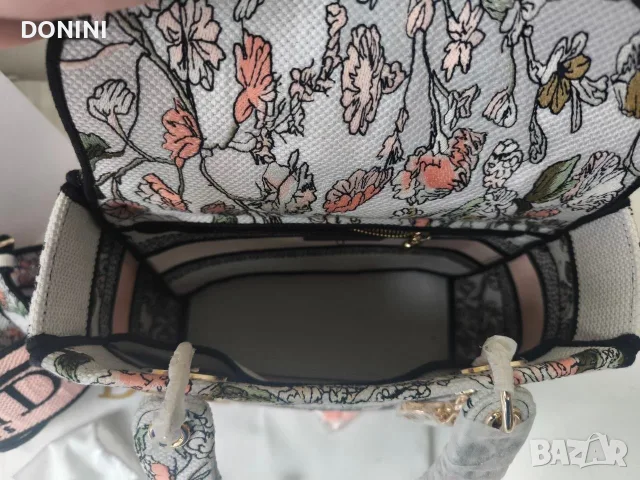 Christian Dior Дамска чанта, кожа, снимка 4 - Чанти - 56316498