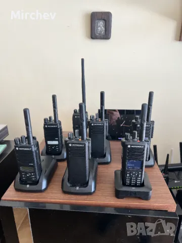 РАЗПРОДАЖБА! Голям брой Motorola професионални радиостанции