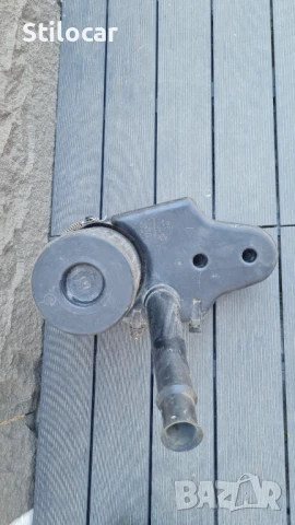 Кутия въздушен филтър Mercedes 410 1994г