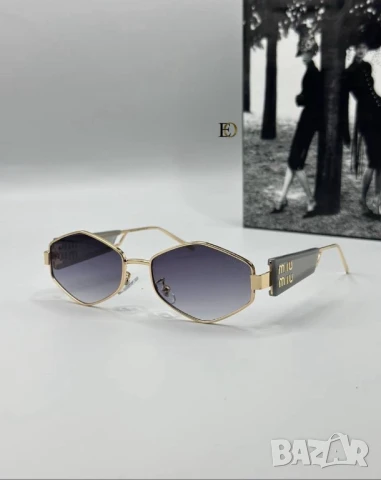 очила с калъф prada miu miu , снимка 17 - Слънчеви и диоптрични очила - 50571493