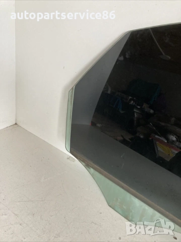 Задно дясно стъкло прозорец за врата за Volvo S40 2.0 TDI Седан (2009) , снимка 2 - Части - 53808392