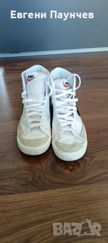 Nike blazer размер 42 естествена кожа унисекс маратонки в бял цвят , снимка 4 - Маратонки - 53478404