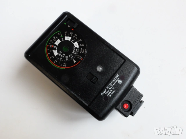 СВЕТКАВИЦИ за филмови и цифрови фотоапарати, снимка 4 - Фотоапарати - 52556939