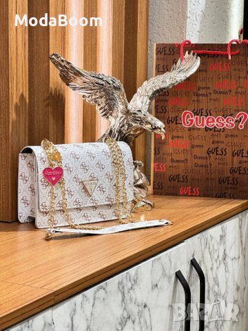 🔝🆕Guess различни цветове дамски чанти🆕🔝, снимка 5 - Чанти - 44190157