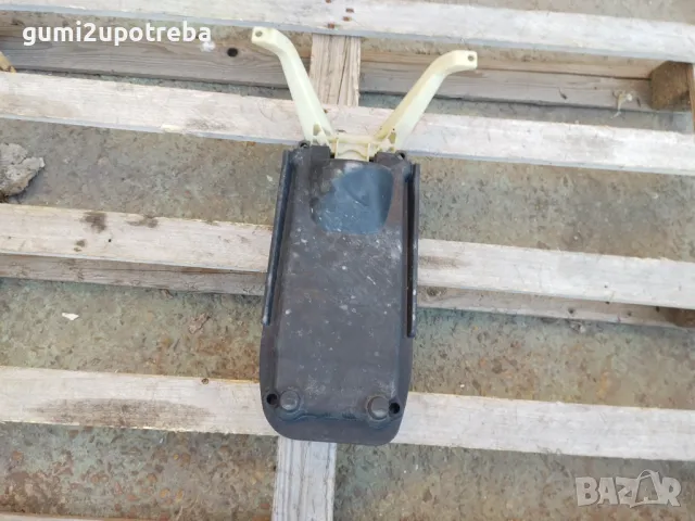 Долна Монтажна Скоба Скоростен Лост Porsche Cayenne 3.0D 92A/2012г, снимка 2 - Части - 48396092